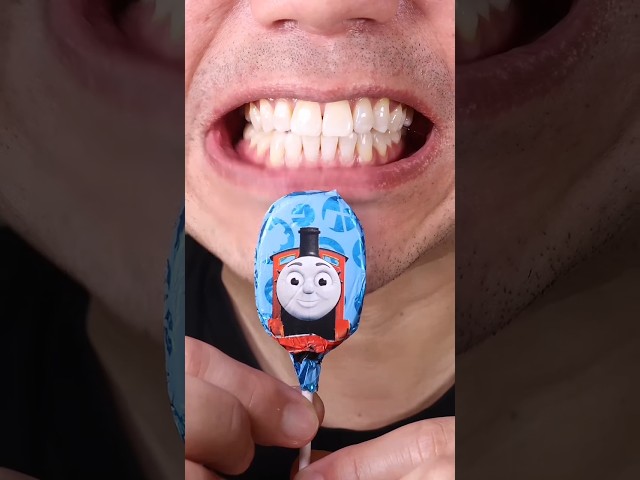 ASMR | Thomas & Friends Crunchy Chocolate Lollipop | Can You Name the Ch...