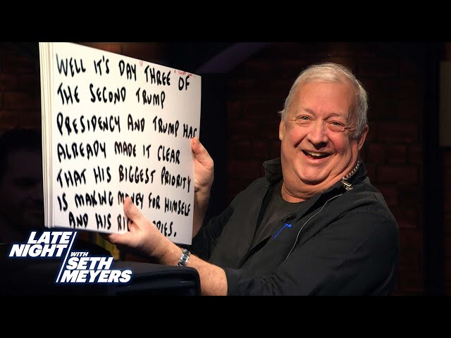 Wally the Cue Card Guy Accidentally Drops Seth's Cue Cards