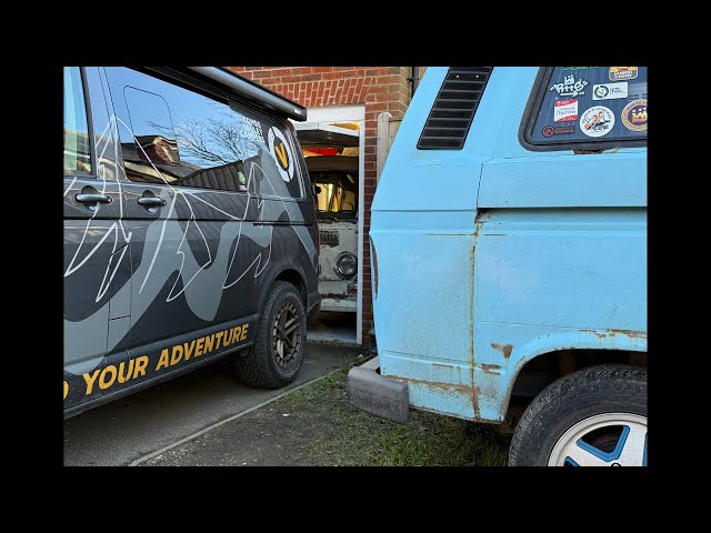 Combe Valley Campers is Live from Leigh’s Garage! 1969 Westy intro!