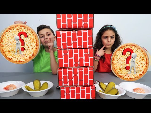 Twin Telepathy Pizza Challenge! Family fun