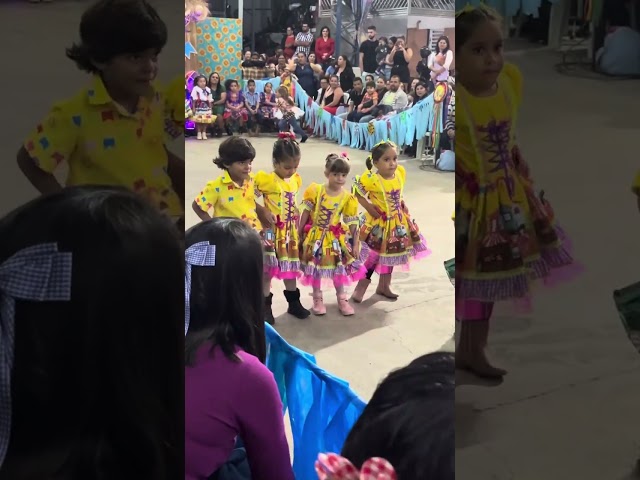 Apresentação de Festa Junina da escola 🥰