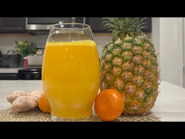 FRESHLY MADE PINEAPPLE JUICE RECIPE WITH A TWIST! | Chi Styles | #pineapple #juice #freshjuice