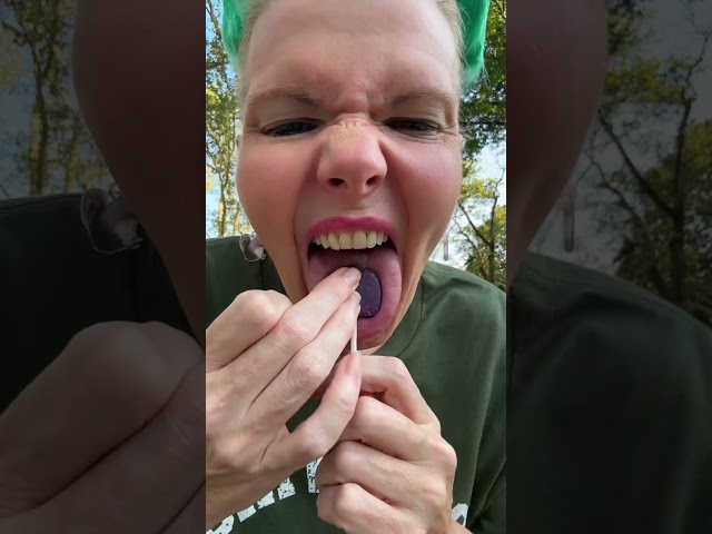 #LEVELUPSHORTS #SHORT #ASMR #CANDY #eatingsounds #CRINGE #OHIO #MUKBANG #EATING #LOLIPOP #MOUTH