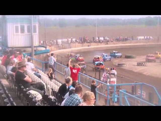 KINGS LYNN LADY BANGERS AND JUNIOR BANGERS WORLD FINAL 2014