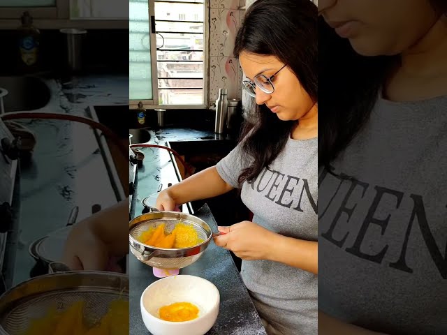 Mango Series Day1 गरमी में बिना चीनी, milk powder,  के  बनाया Aam Shrikhand