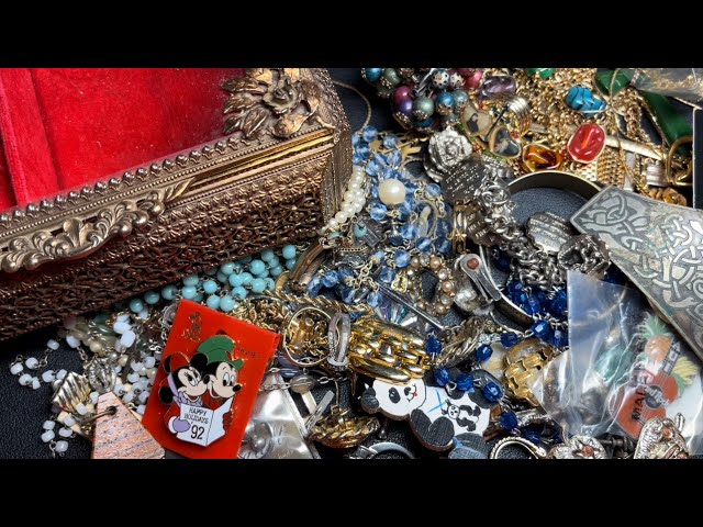 Part 2 Vintage Glass & Filigree Jewelry Box Opening Vintage Costume, Rings Gold Filled and Rosaries