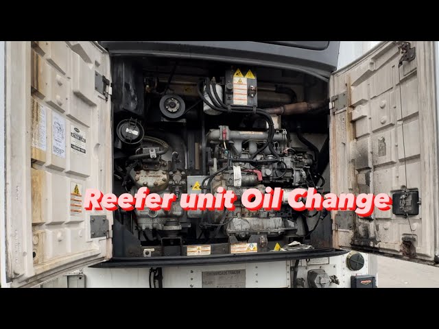 Oil change on carrier reefer unit 7300 X4 | Carrier Unit PM Service