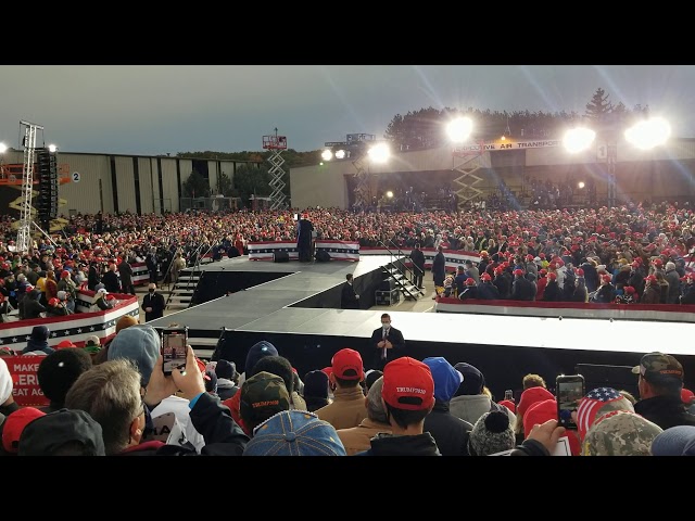 Trump Rally Muskegon Michigan 2020 - Make America Great Again