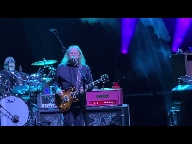 Gov’t Mule Young Mule Blues 12/31/24 Beacon Theatre NYC.