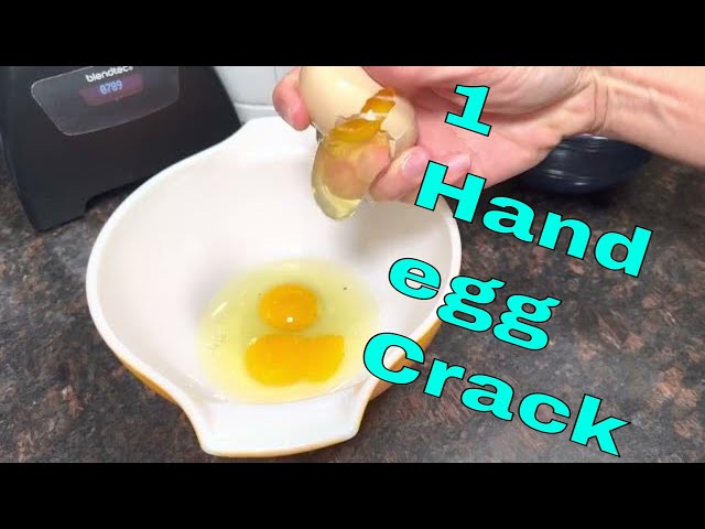 How To Perfectly Crack An Egg With 1 Hand