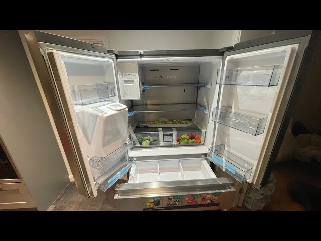 Unboxing Hisense American style fridge freezer [ RF728N4AIF ]