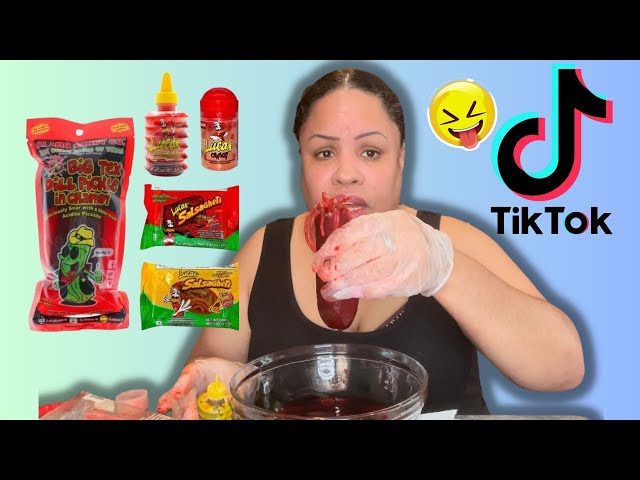 TRYING THE TIKTOK VIRAL CHAMOY PICKLE FOR THE FIRST TIME