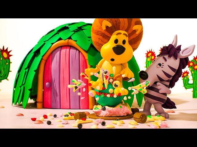 Raa Raa Learns To Listen👂🦁 RaaRaa the Noisy Lion  | Animal Friends