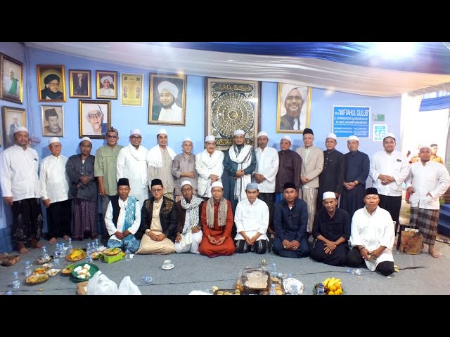 slide Foto Milad Pertama Majlis Ta'lim Ratib & Dzikir Asmaul Husna Miftahul Qulub