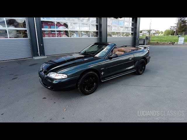 1998 Ford Mustang GT Convertible Walkaround, Startup and Sound