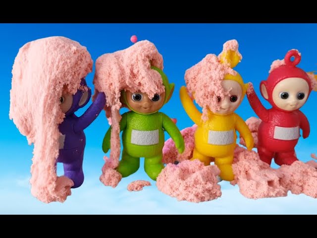 Teletubbies playing with Kinetic Sand - teletubbies bath time