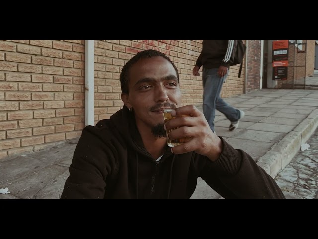 Daai guy wat altyd verniet wil drink 🍻| 4K SHORT FILM