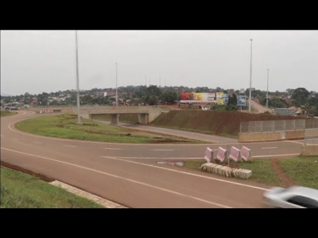 Ouganda, DÉVELOPPEMENT DES INFRASTRUCTURES ROUTIÈRES