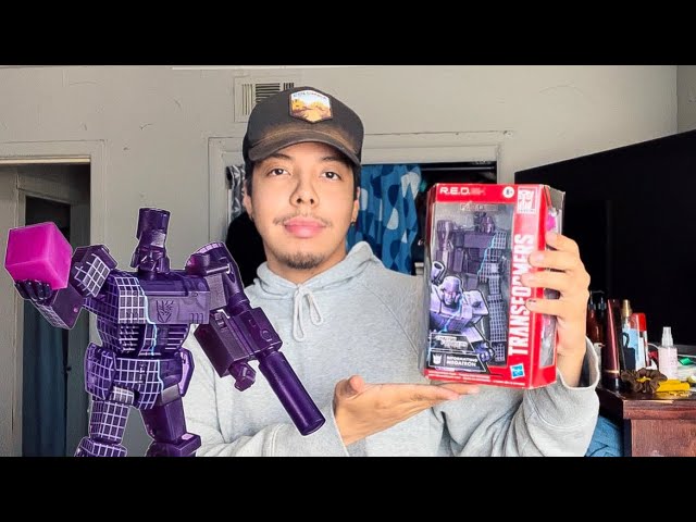 Transformers R.E.D. Reformatting Megatron Figure Review