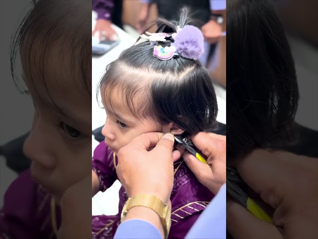 Dhanteras shopping with Aadya ❤️ #littleglove #dhanteras rate her new earrings