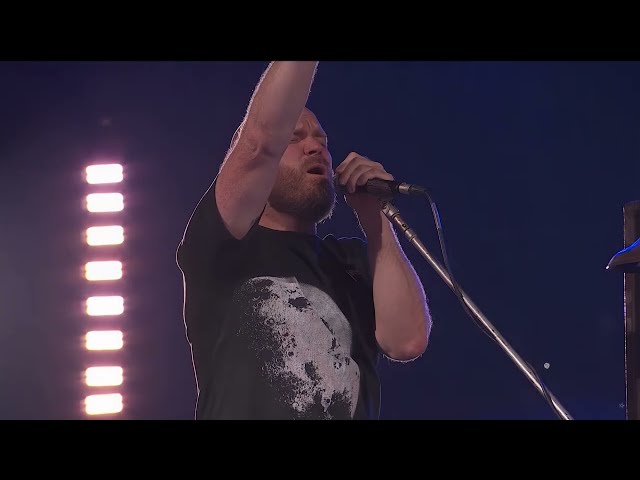 Coldplay - Viva La Vida (Live at Ahmedabad) [8K Upscale]