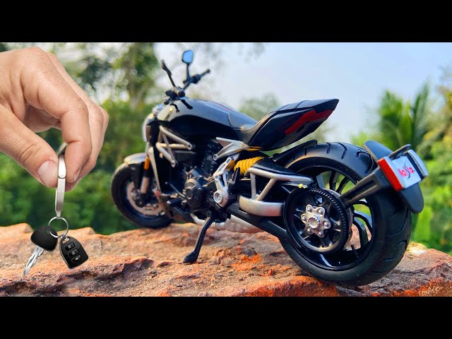 Live Stream 🔴 Unboxing of Ducati XDiavel S  Scale 112 Model  Collectible 🤩 ⚡