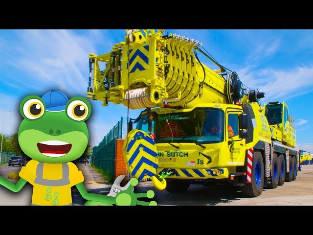 Gecko and the Crane | Gecko's Real Vehicles | Construction Trucks For Kids