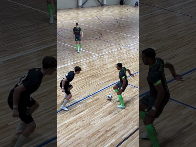 🏴󠁧󠁢󠁥󠁮󠁧󠁿: Where did number 23 go? 🤔😮‍💨⚽️ #futsal #skills #moments #europe  #rigafutsalclub