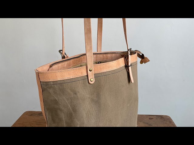 No.601 Limited Edition 5 (of 5) Zipper Tote From Antique Upcycled Canvas