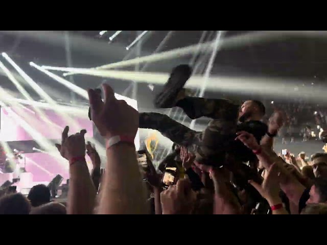 Papa Roach - Last Resort live @ Wembley Arena, London 2025