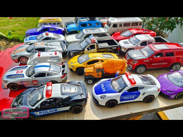 Box Full Of Model Cars-Mazda Mx5, Koenigesgg Jesko, Lamborghini Scv12, Byd Yang Wang U8,Toy car S956