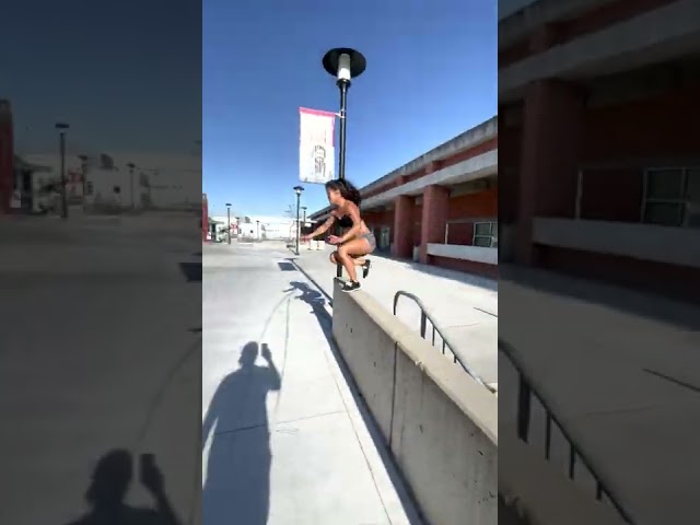 Speed parkour run @ SDCC in San Diego, California 🌴 ft. Taylor Carpenter