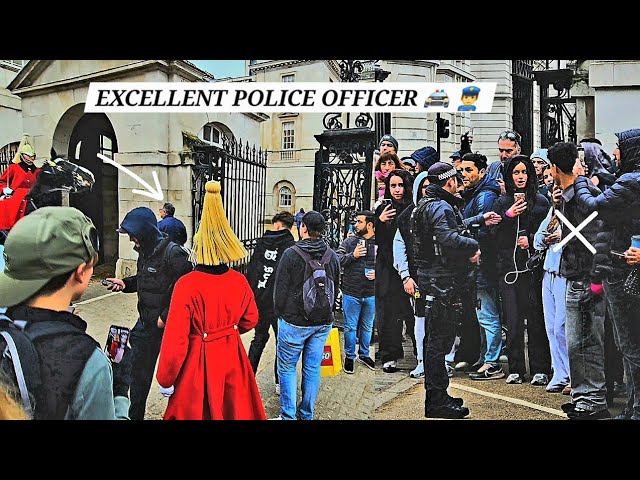 Following What Happened Today Outside the Horse Guards, the Police Officer Warned That Tourist