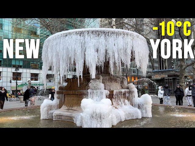 ⁴ᴷ New York City Winter Walk 2023 - Frozen Bryant Park Fountain & New York Public Library Tour