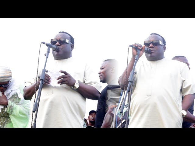 WATCH ANOTHER DIMENSION OF PERFORMANCE KING SAHEED OSUPA AT ILE IPO