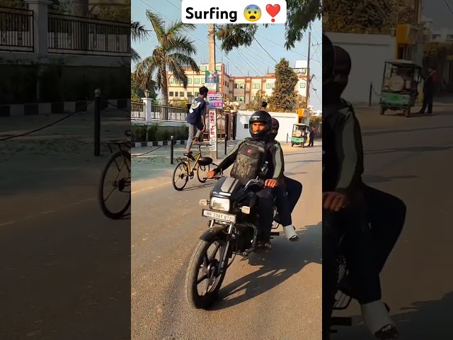 Moto vlog wheelie public comparison ❣️😨🫰😈#trending #audio #viral_video #surfing #shorts