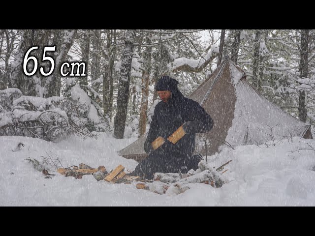 Historic Snowstorm | 3 Days Solo Camping in Lightweight Hot Tent