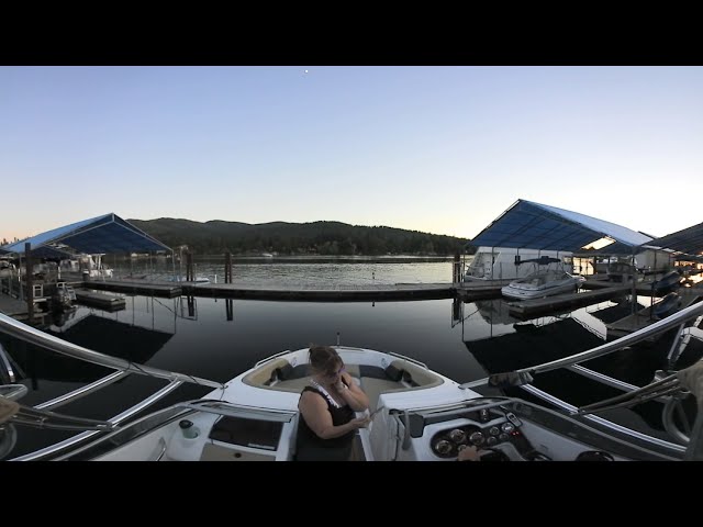 Sea Doo Challenger 230 SE Stern docking 360