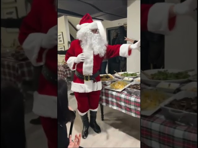 Santa vs Grinch #memes #meme #viral #shorts #trending #tiktok #short #shortvideo