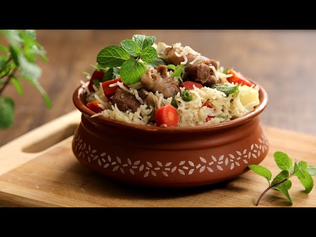 Mutton Yakhni Pulao - Ramzan Special | Khana Khazana - by Sanjeev Kapoor - Sanjeev Kapoor - Zee TV