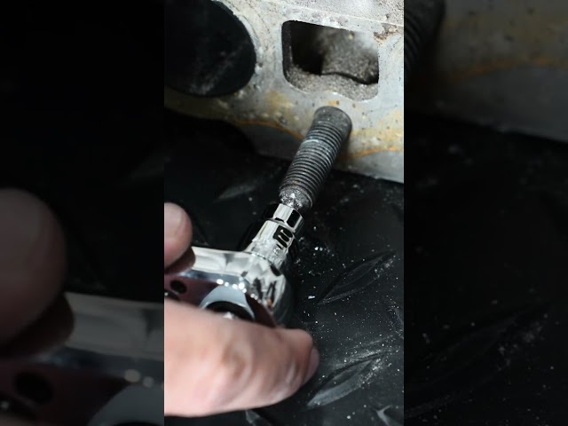 How to Remove a Rounded E-Torx Fastener! #mechanic #automotive