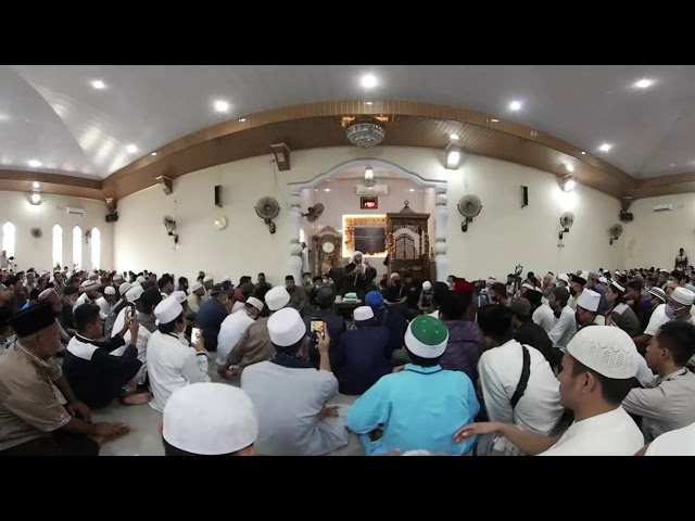 Syekh Ali Jaber di Masjid Jami' Tawaeli Sulawesi Tengah