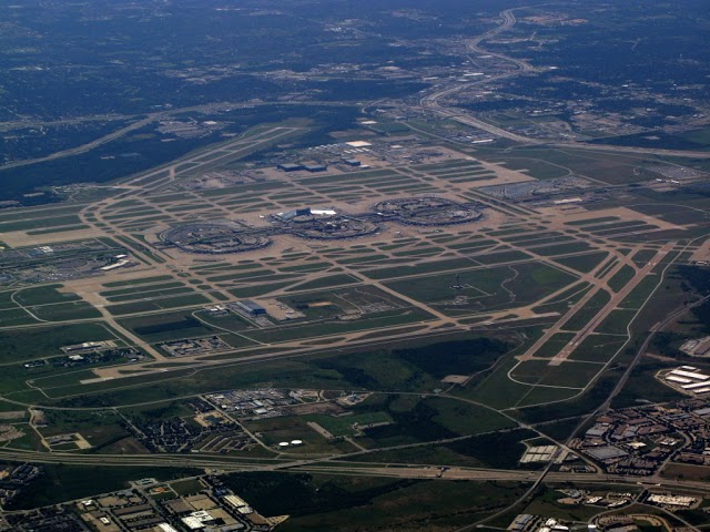 Dallas/Fort Worth International Airport | Wikipedia audio article