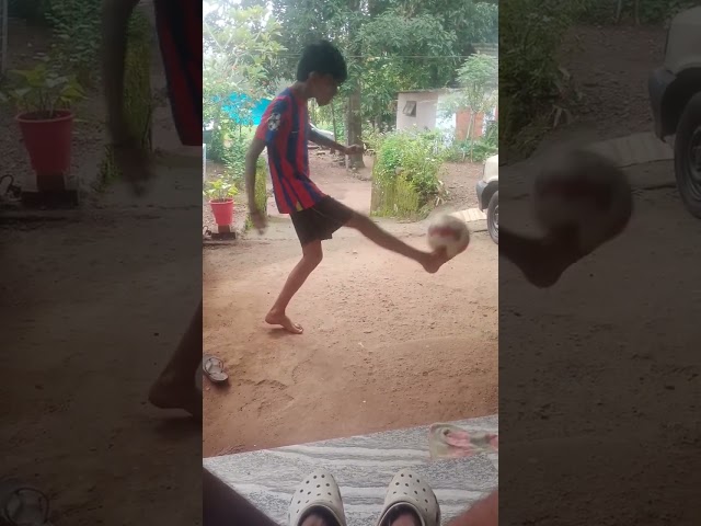 footballjuggling | adhithyan | #malayalam video   #footballfans #footballjuggling #footballshorts