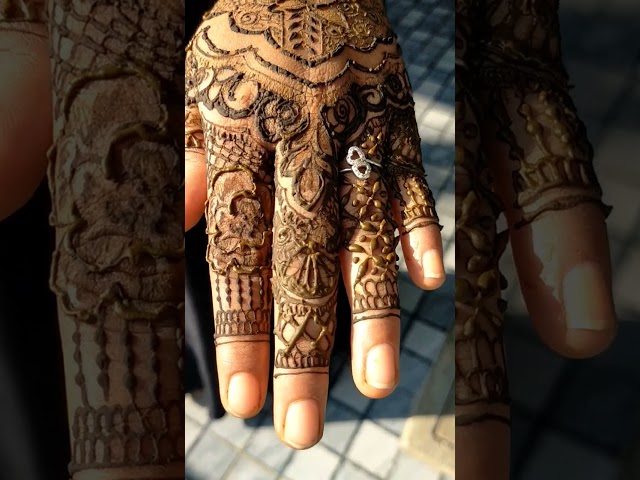 Bridal floral henna design ✨ open for bridal bookings👍whatsapp me for more detail-7639432373