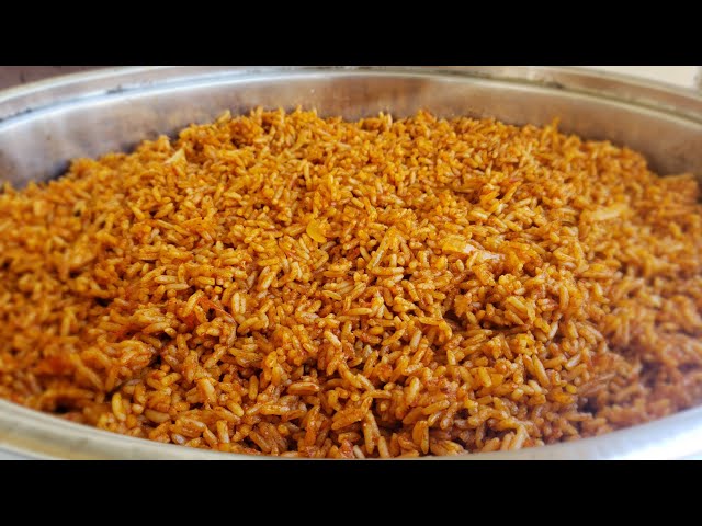 Nigerian party jollof rice for many people | Party jollof rice + Stewed Turkey wings