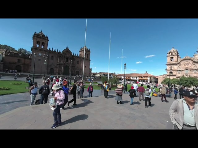 Peru - Cusco - Plaza De Armas 03