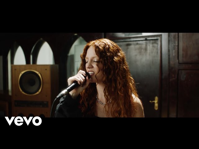 Jess Glynne - Friend Of Mine (Acoustic)