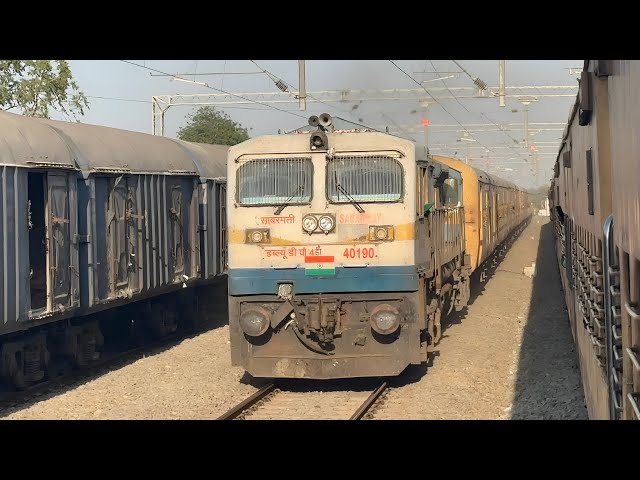 SINGLE LINE TRAINS CROSSING | DIESEL & ELECTRIC Trains | WDP4D | WAP4E | Indian Railways