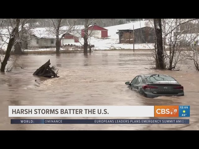 11 dead as extreme weather batters the US